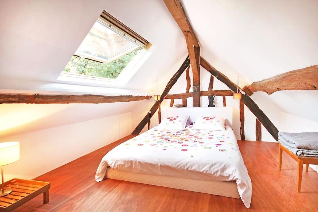 Domaine De La Folicoeur Hotel Sainte-Colombe-pres-Vernon ภายนอก รูปภาพ