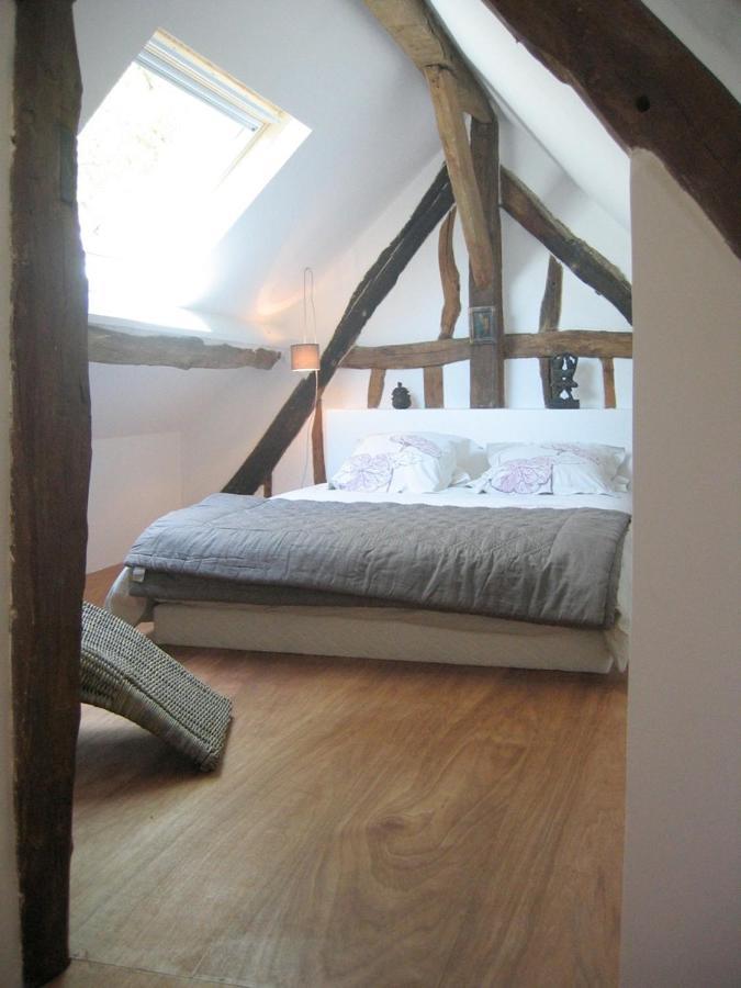 Domaine De La Folicoeur Hotel Sainte-Colombe-pres-Vernon ภายนอก รูปภาพ